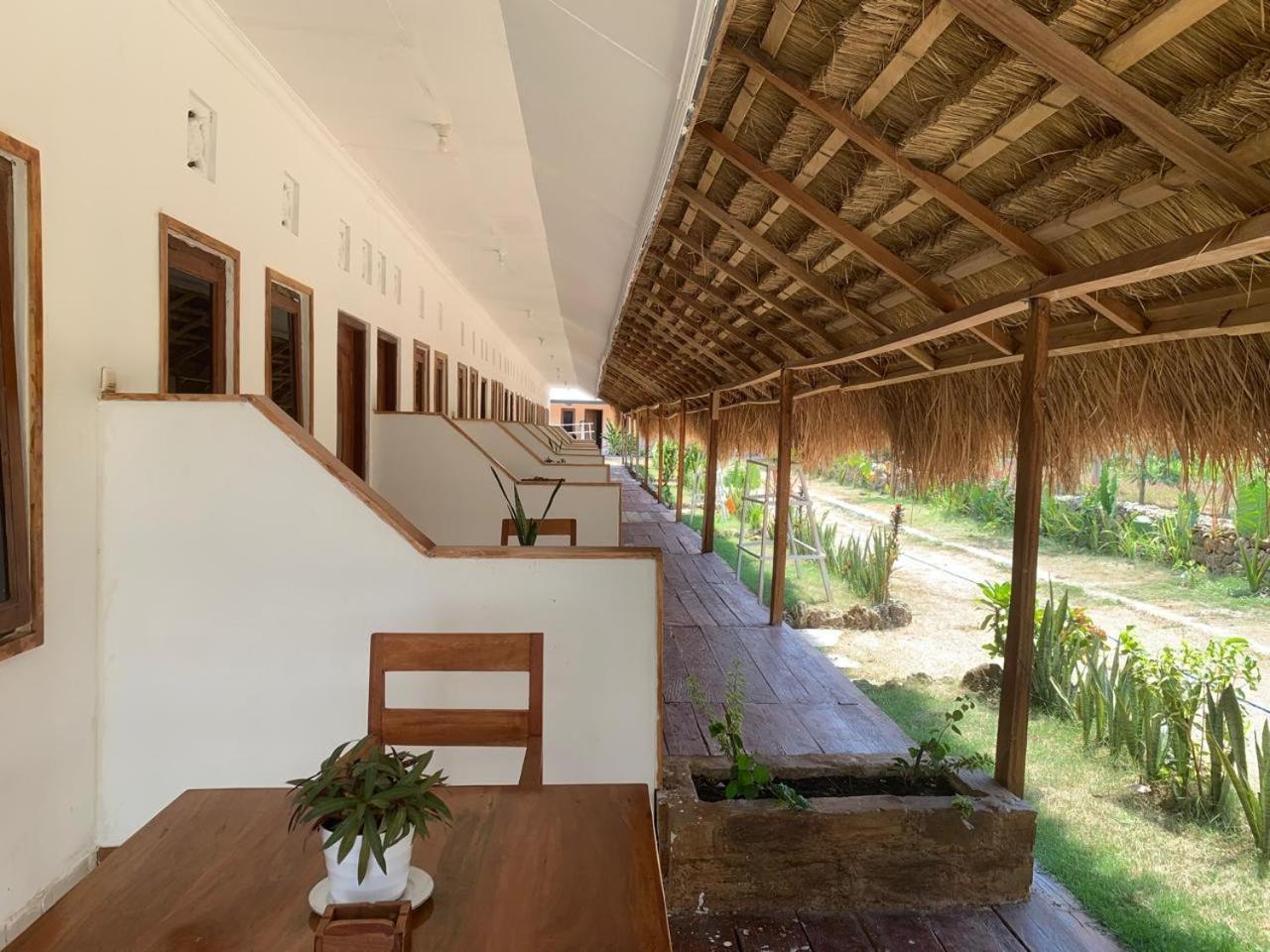 The Village Rua Beach Homestay Exterior photo